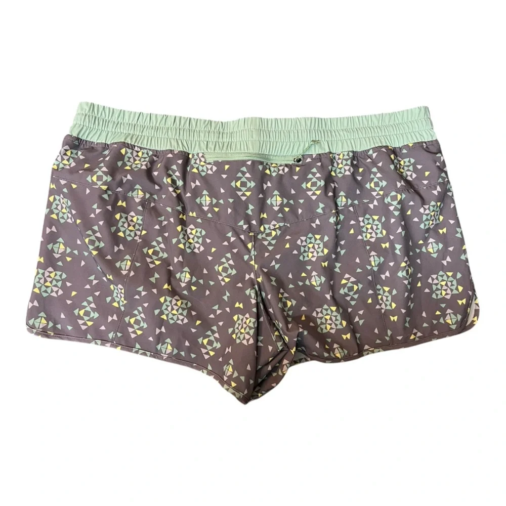 Patagonia Women's Nine Trails Running Shorts Lined 4” Inseam Smokey Violet SZ XL